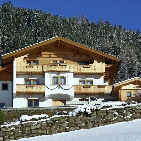 Near Arena, Cleaning Included Zell am Ziller